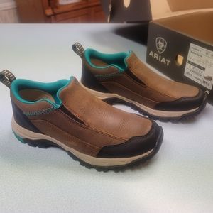 Ariat slip-on shoes size 7